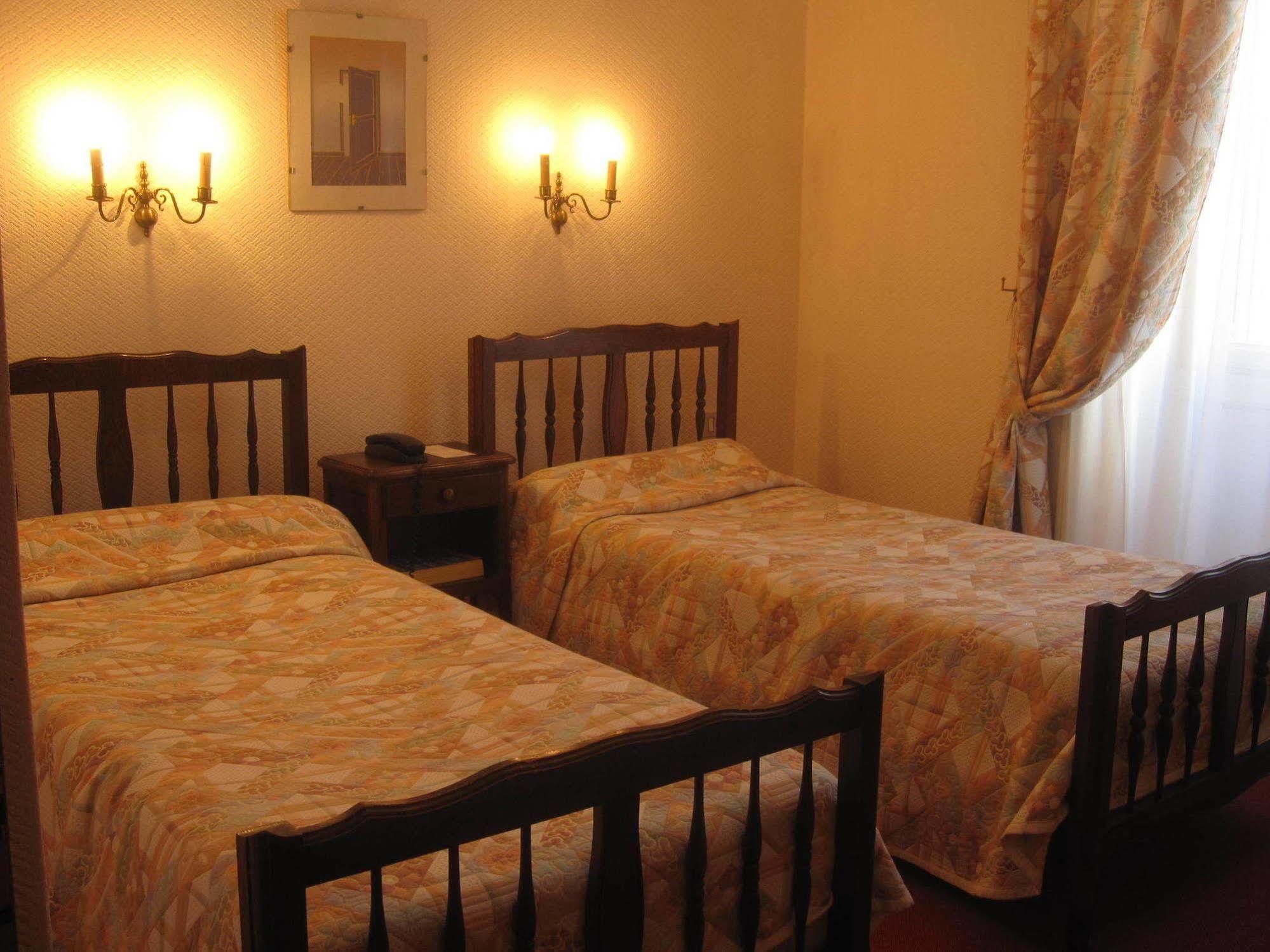 Hotel Des 3 Marchands Nantes Zewnętrze zdjęcie