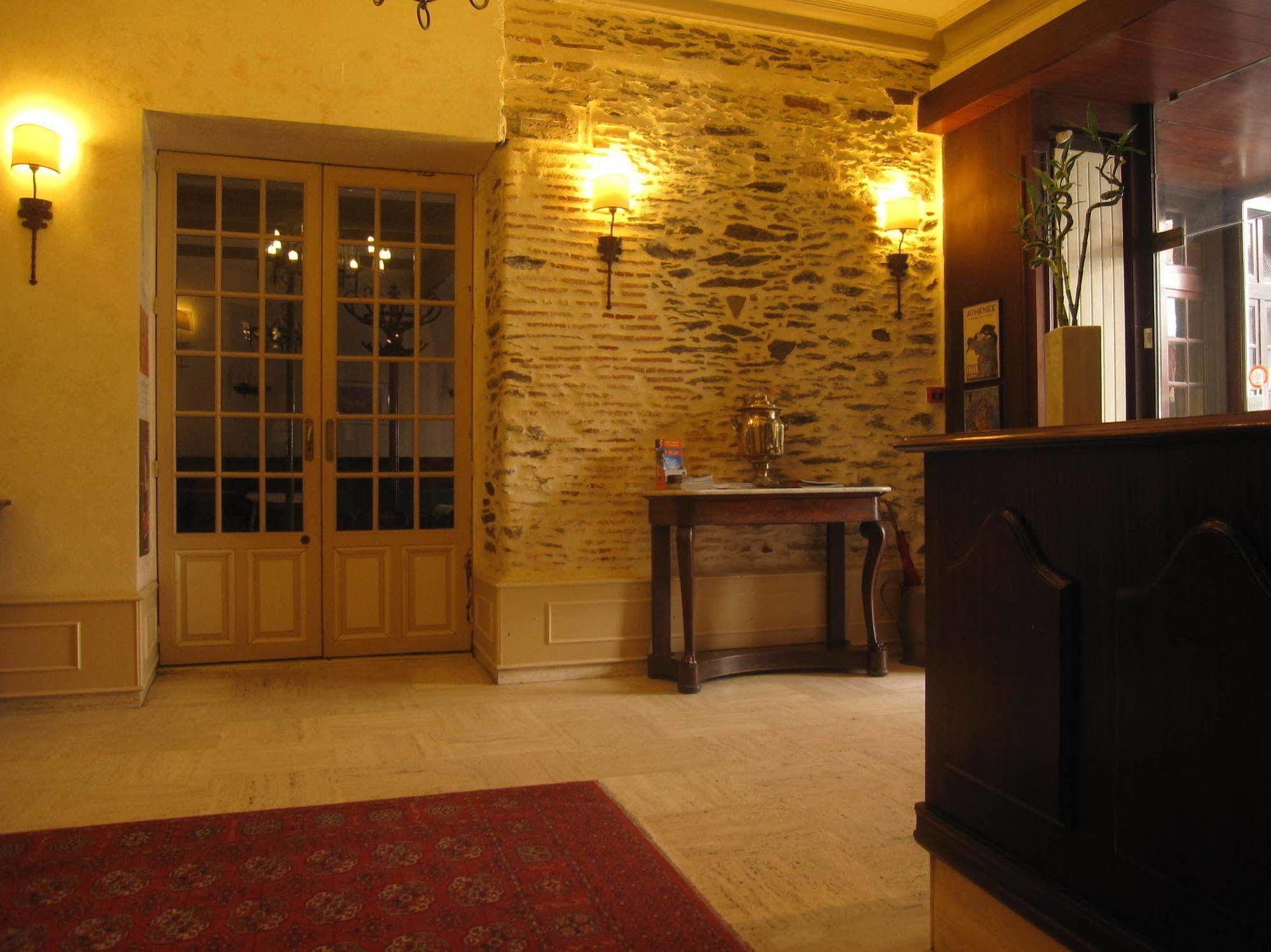 Hotel Des 3 Marchands Nantes Zewnętrze zdjęcie
