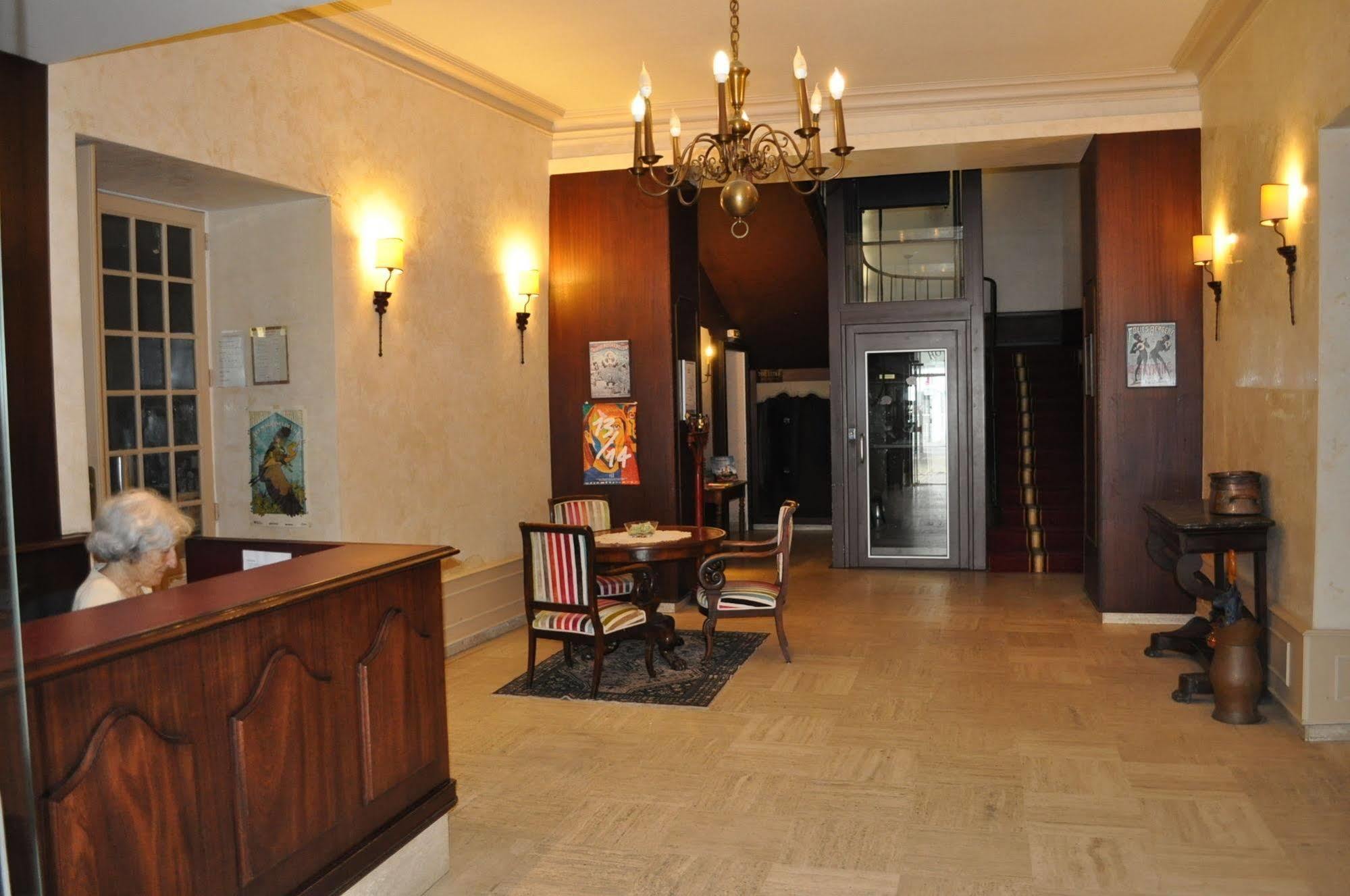 Hotel Des 3 Marchands Nantes Zewnętrze zdjęcie